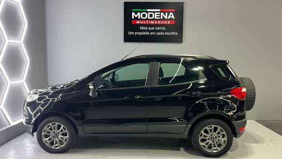 FORD-ECOSPORT-2014