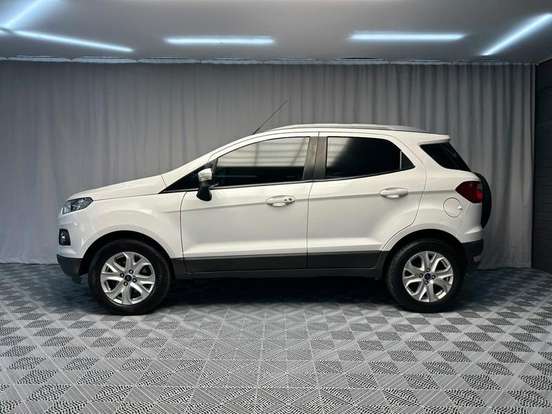 FORD-ECOSPORT-2016