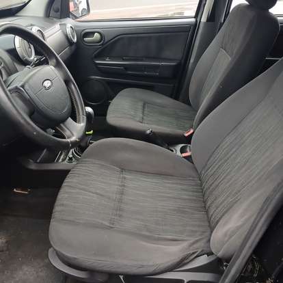 FORD-ECOSPORT-2009
