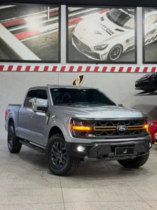 FORD F-150 5.0 V8 GASOLINA CD TREMOR FX4 AUTOMÁTICO