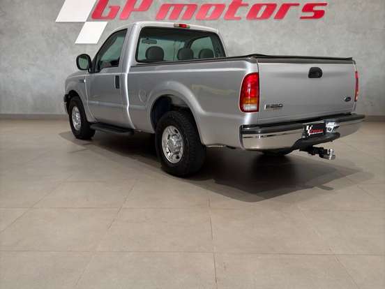 FORD-F-250-3.9 XLT 4X2 CS DIESEL 2P MANUAL FORD-F-250-2011