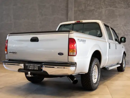 FORD-F-250-4.2 XLT 4X2 CD TURBO INTERCOOLER DIESEL 4P MANUAL FORD-F-250-2005