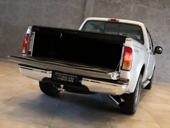 FORD-F-250-4.2 XLT 4X2 CD TURBO INTERCOOLER DIESEL 4P MANUAL FORD-F-250-2005