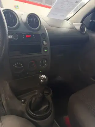 FORD-FIESTA-2006