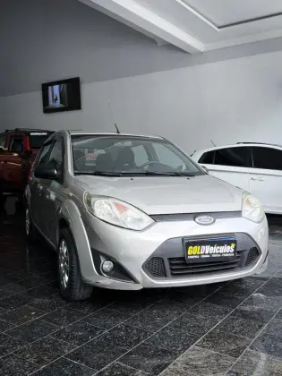 FORD FIESTA 1.6 MPI HATCH 8V FLEX 4P MANUAL