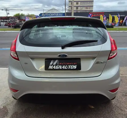 FORD-FIESTA-2014