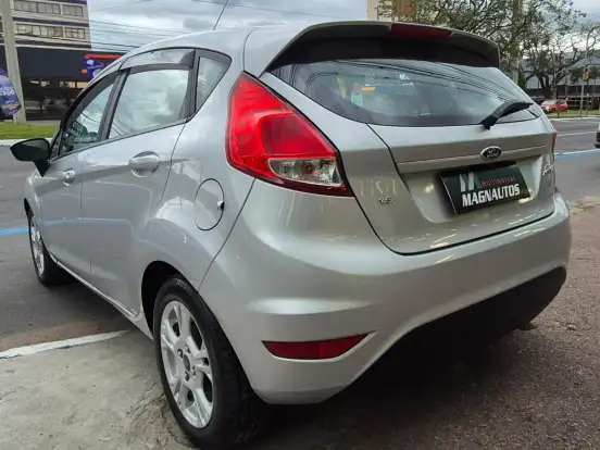 FORD-FIESTA-1.6 SE HATCH 16V FLEX 4P MANUAL FORD-FIESTA-2014