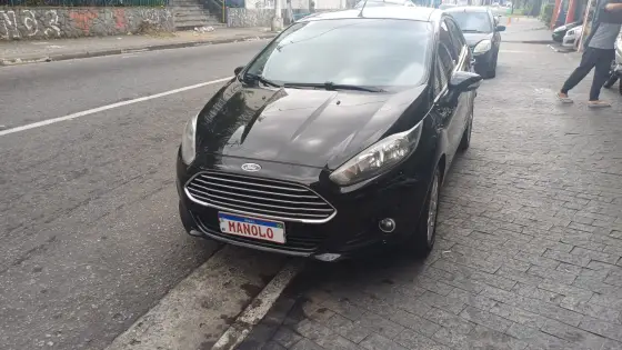 FORD FIESTA 1.6 SE HATCH 16V FLEX 4P POWERSHIFT