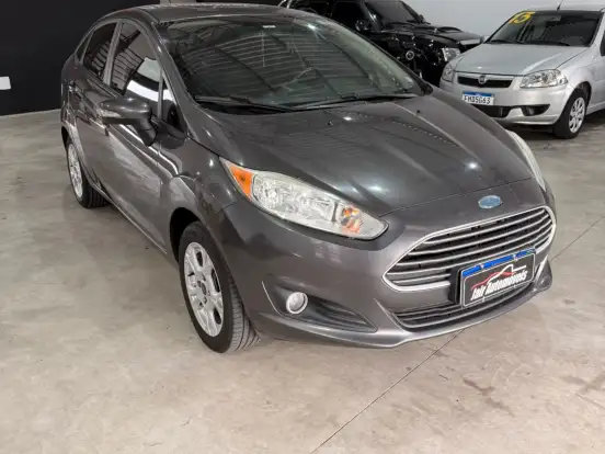 FORD-FIESTA-1.6 SE HATCH 16V FLEX 4P POWERSHIFT FORD-FIESTA-2015