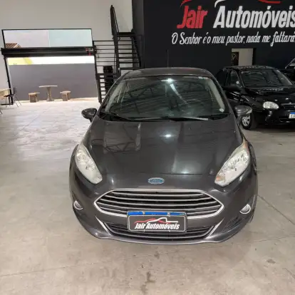 FORD-FIESTA-2015