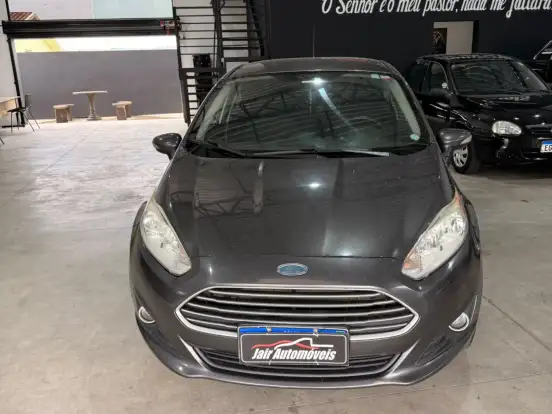 FORD-FIESTA-1.6 SE HATCH 16V FLEX 4P POWERSHIFT FORD-FIESTA-2015