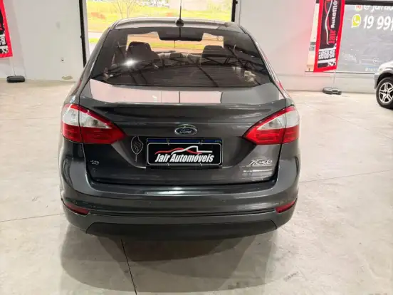FORD-FIESTA-1.6 SE HATCH 16V FLEX 4P POWERSHIFT FORD-FIESTA-2015