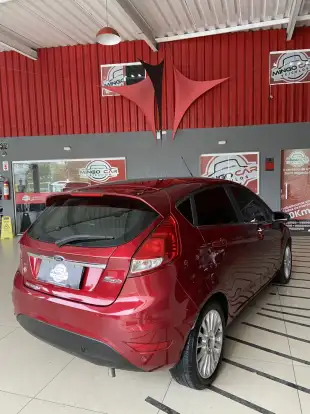 FORD-FIESTA-2015