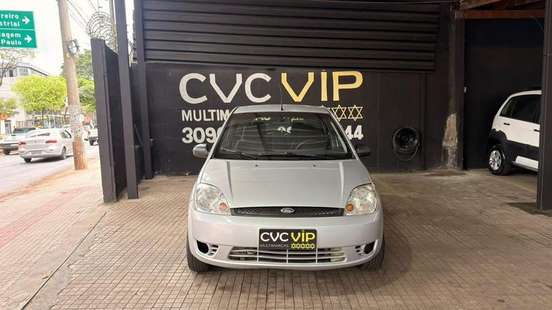 FORD-FIESTA-2004