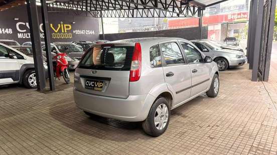 FORD-FIESTA-2004