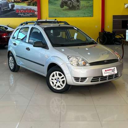 FORD-FIESTA-2004