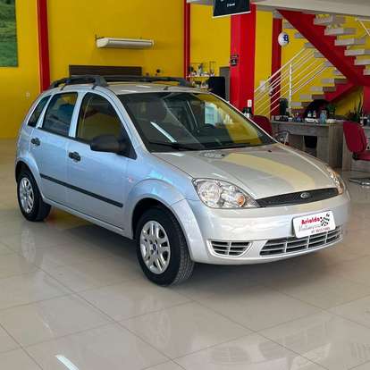 FORD-FIESTA-2004