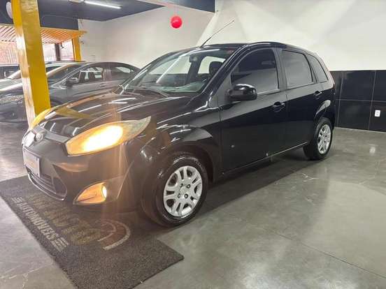 FORD-FIESTA-1.6 ROCAM SE 8V FLEX 4P MANUAL FORD-FIESTA-2013