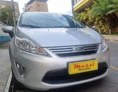 FORD FIESTA 1.6 SE SEDAN 16V FLEX 4P MANUAL FORD FIESTA 1.6 SE SEDAN 16V FLEX 4P MANUAL