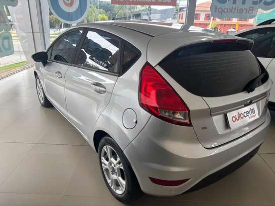 FORD-FIESTA-1.6 SEL HATCH 16V FLEX 4P POWERSHIFT FORD-FIESTA-2016