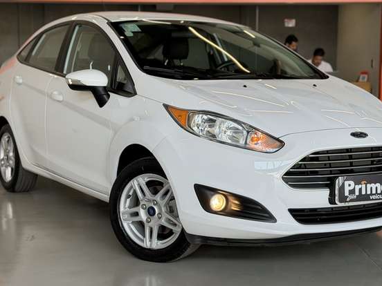 FORD-FIESTA-1.6 SEL SEDAN 16V FLEX 4P MANUAL FORD-FIESTA-2017