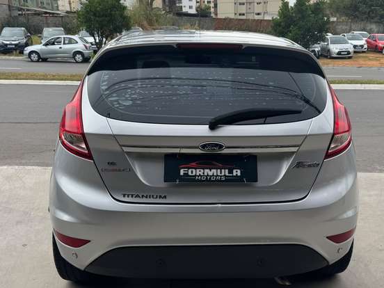 FORD-FIESTA-1.6 TITANIUM HATCH 16V FLEX 4P AUTOMÁTICO FORD-FIESTA-2013