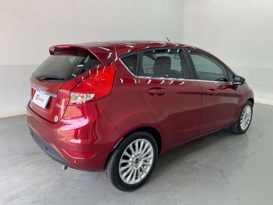 FORD-FIESTA-2014