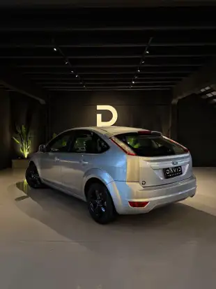 FORD-FOCUS-2013