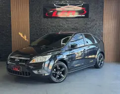 FORD FOCUS 1.6 GLX 8V FLEX 4P MANUAL FORD FOCUS 1.6 GLX 8V FLEX 4P MANUAL