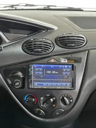 FORD-FOCUS-2007