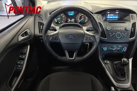 FORD-FOCUS-2018