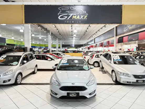 FORD-FOCUS-2016