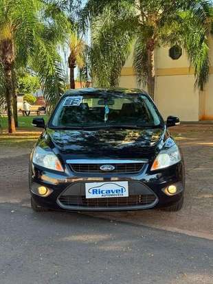 FORD-FOCUS-2013
