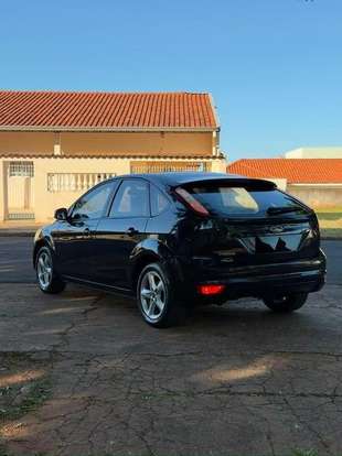 FORD-FOCUS-2013