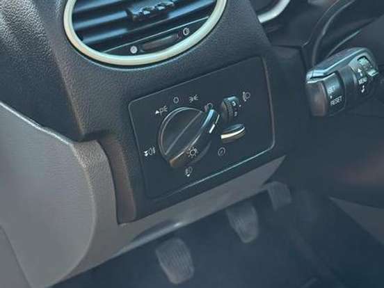 FORD-FOCUS-1.6 GL 16V FLEX 4P MANUAL FORD-FOCUS-2013