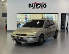 FORD FOCUS 1.6 GL 8V FLEX 4P MANUAL FORD FOCUS 1.6 GL 8V FLEX 4P MANUAL