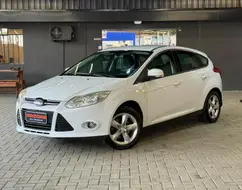 FORD FOCUS 1.6 S 16V FLEX 4P MANUAL FORD FOCUS 1.6 S 16V FLEX 4P MANUAL