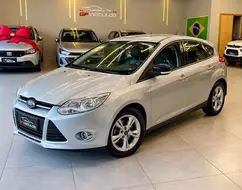 FORD FOCUS 1.6 S 16V FLEX 4P POWERSHIFT FORD FOCUS 1.6 S 16V FLEX 4P POWERSHIFT