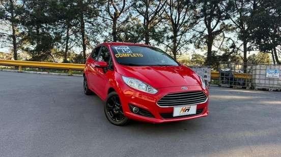 FORD-FOCUS-2015