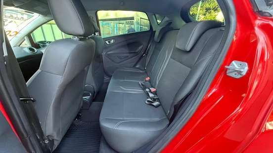 FORD-FOCUS-2015