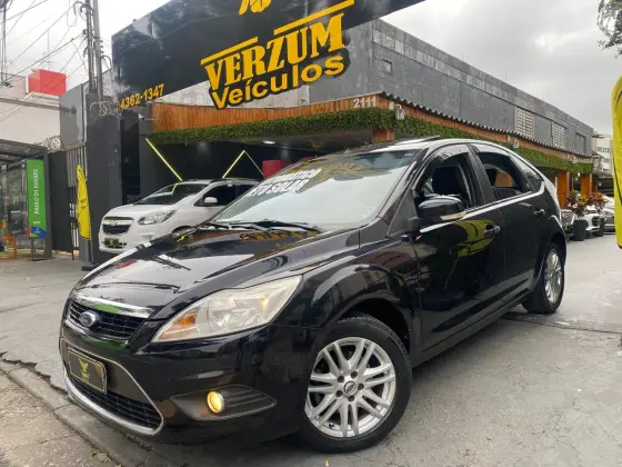 FORD FOCUS 2.0 GHIA 16V FLEX 4P AUTOMÁTICO