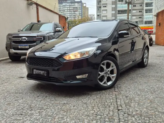FORD FOCUS 2.0 SE PLUS 16V FLEX 4P POWERSHIFT