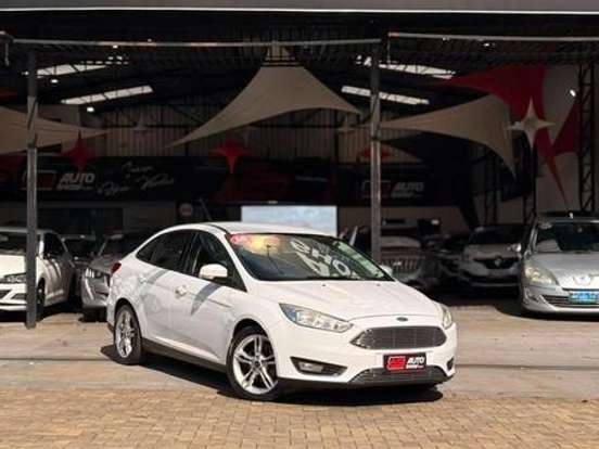 FORD-FOCUS-2.0 SE 16V FLEX 4P POWERSHIFT FORD-FOCUS-2015