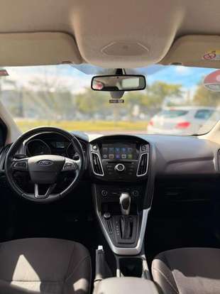 FORD-FOCUS-2015
