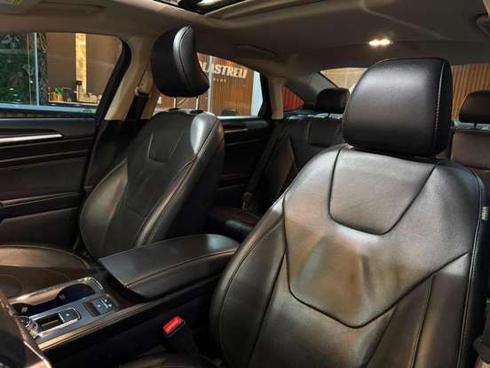 FORD-FUSION-2018