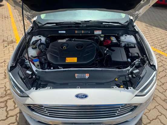 FORD-FUSION-2017