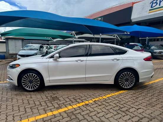 FORD-FUSION-2.0 TITANIUM FWD 16V GASOLINA 4P AUTOMÁTICO FORD-FUSION-2017