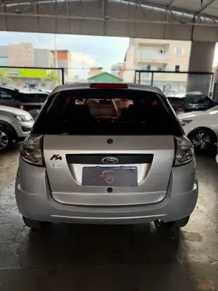 FORD-KA-2010