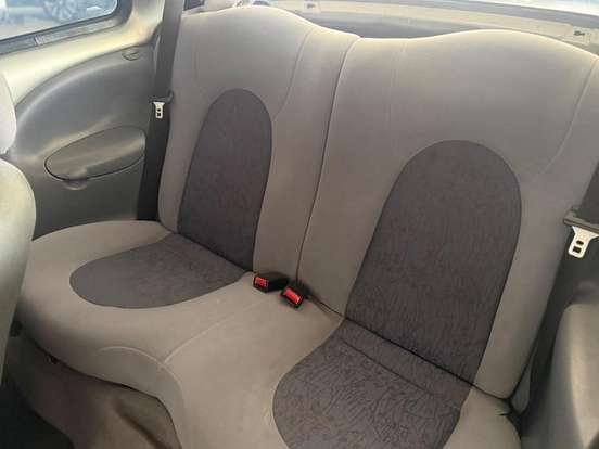 FORD-KA-1998