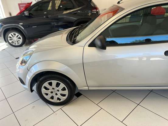 FORD-KA-2013